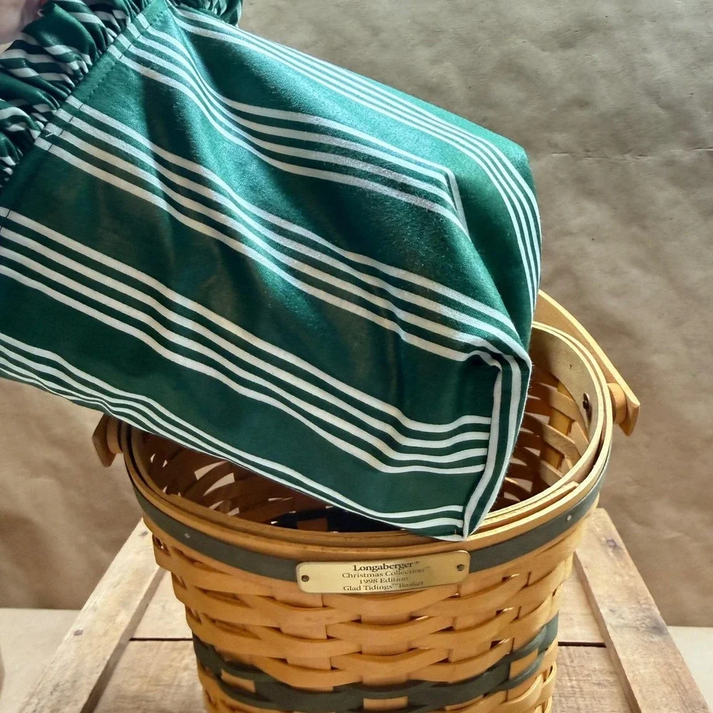 Longaberger 1998 Glad Tidings Christmas Basket Green Liner Protector USA Handle